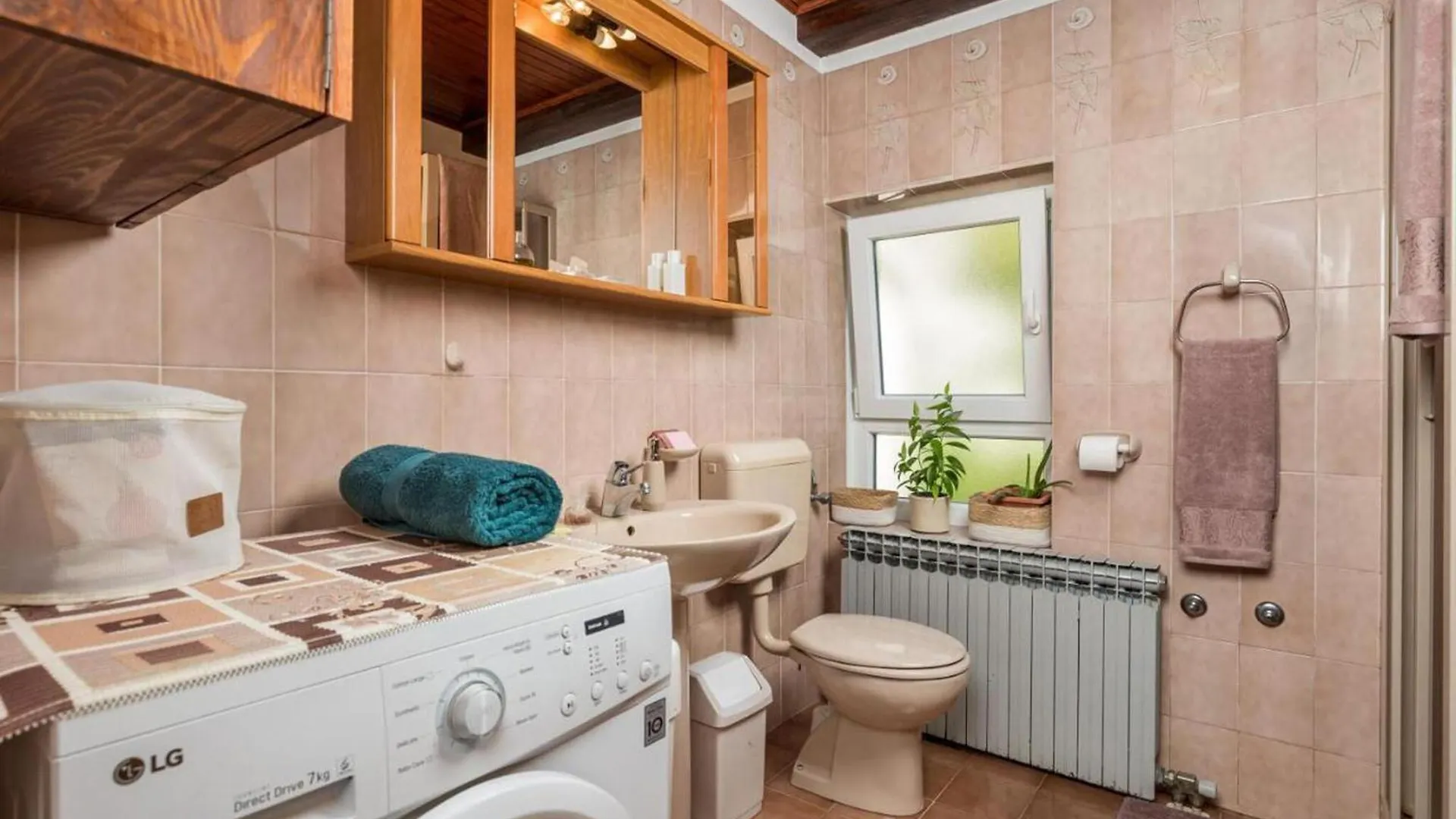 Cozy Apartment In Rijeka With House Sea View