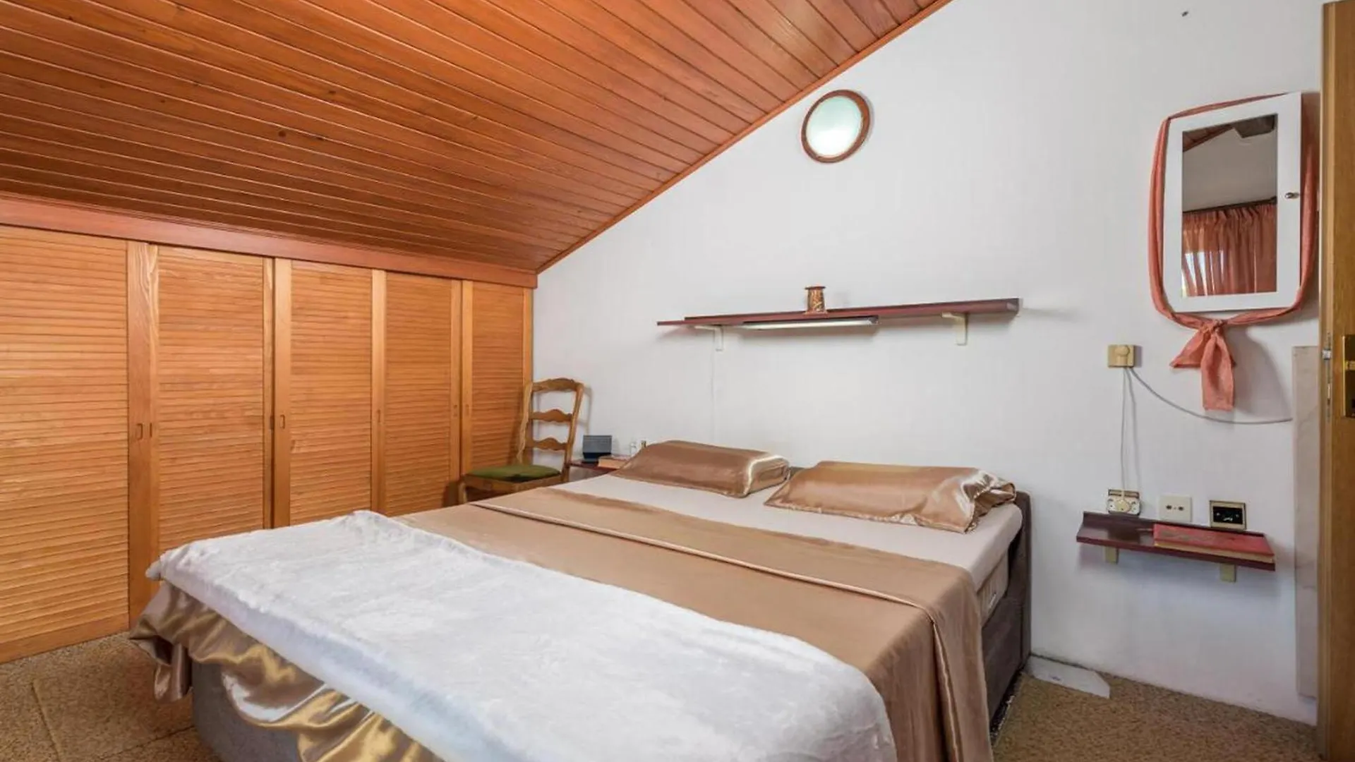 Cozy Apartment In Rijeka With House Sea View