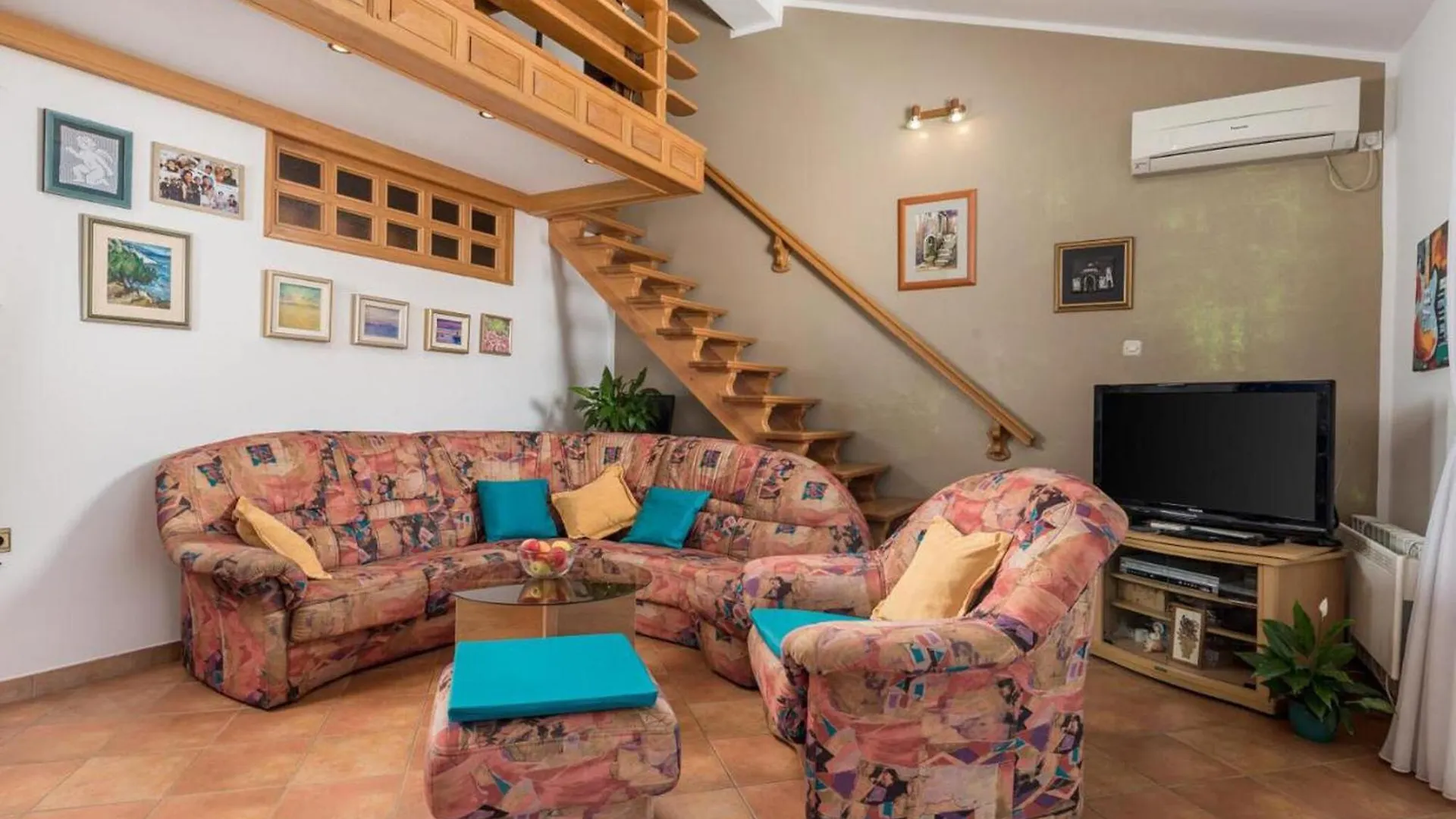Cozy Apartment In Rijeka With House Sea View