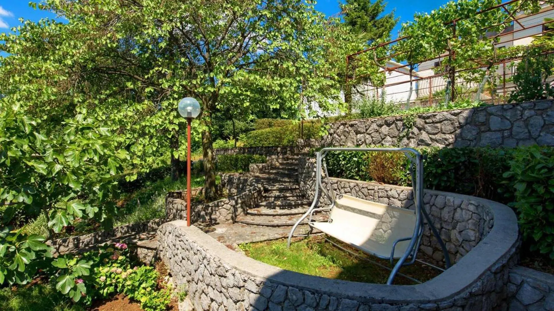 Cozy Apartment In Rijeka With House Sea View